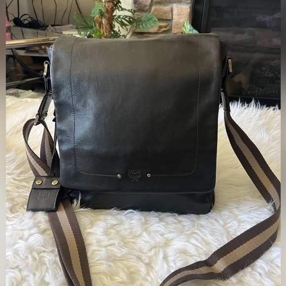 MCM Bags Mcm Messenger Crossbody Poshmark
